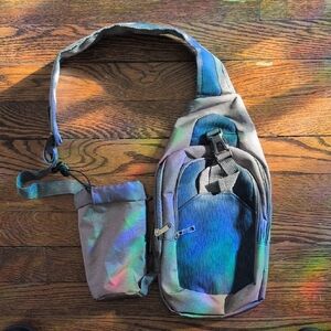 CrossBody Sling Shoulder Bag Detachable Bottle Holder Travel Blue